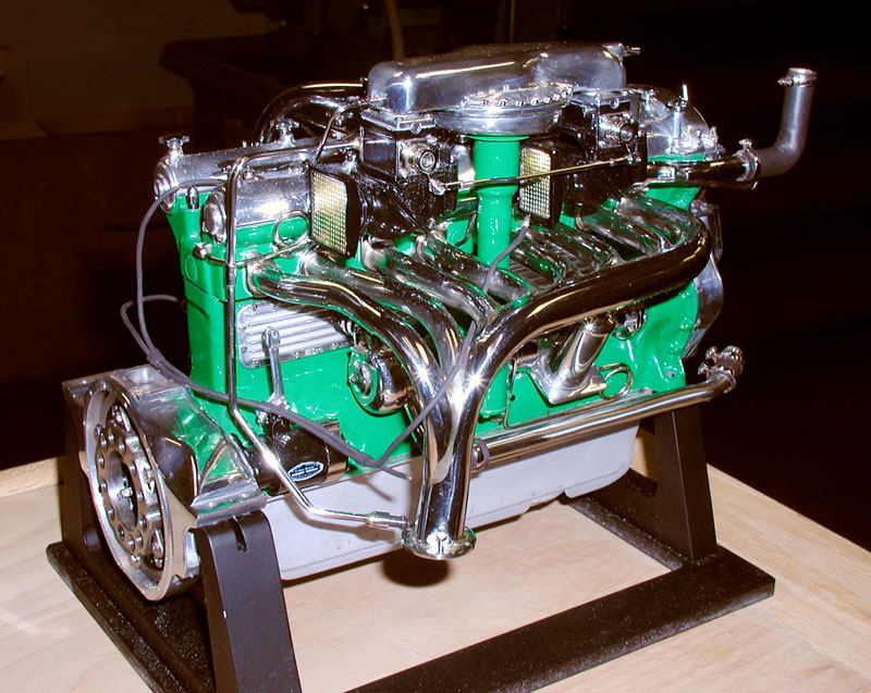 Illustration for article titled Tiny Hand-Built Duesenberg Is a Masterpiece